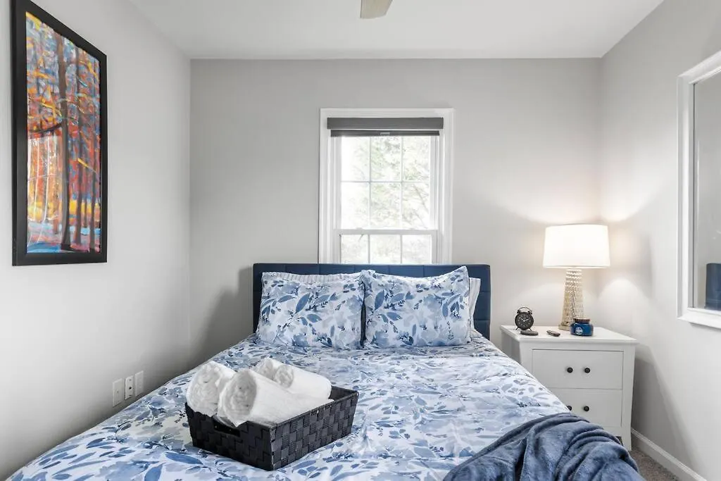 The Safari House: Where Adventure & Comfort Awaits Richmond Estados Unidos da América